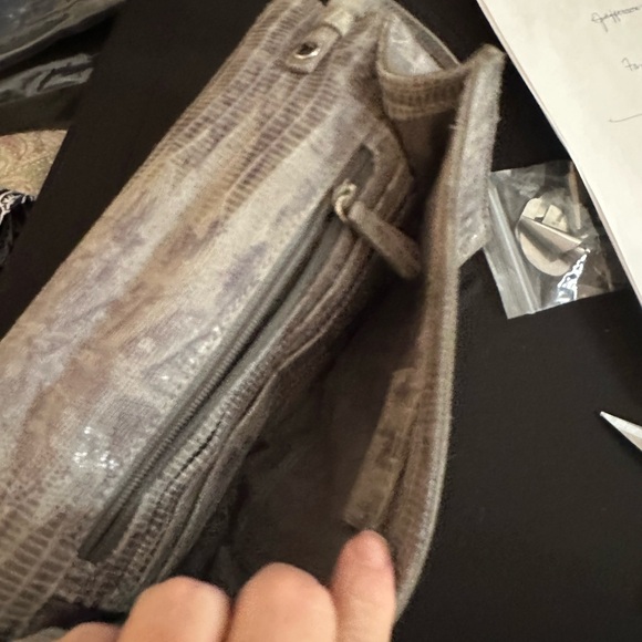 Michael Kors Elegant Gray Textured Clutch Purse. - Picture 6 of 8